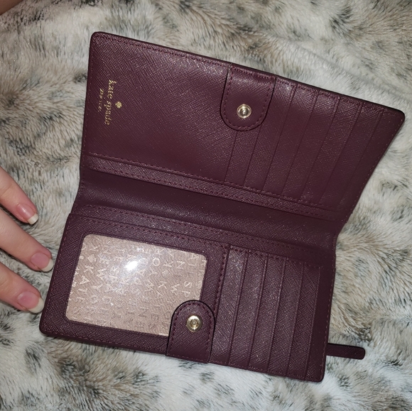 Kate Spade Wallet - Picture 2 of 5
